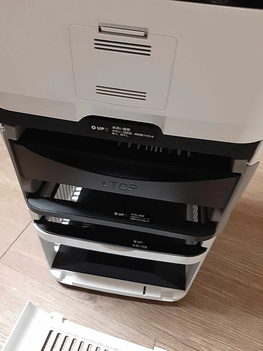 エアドッグX3D背面に集塵フィルターをつり付け